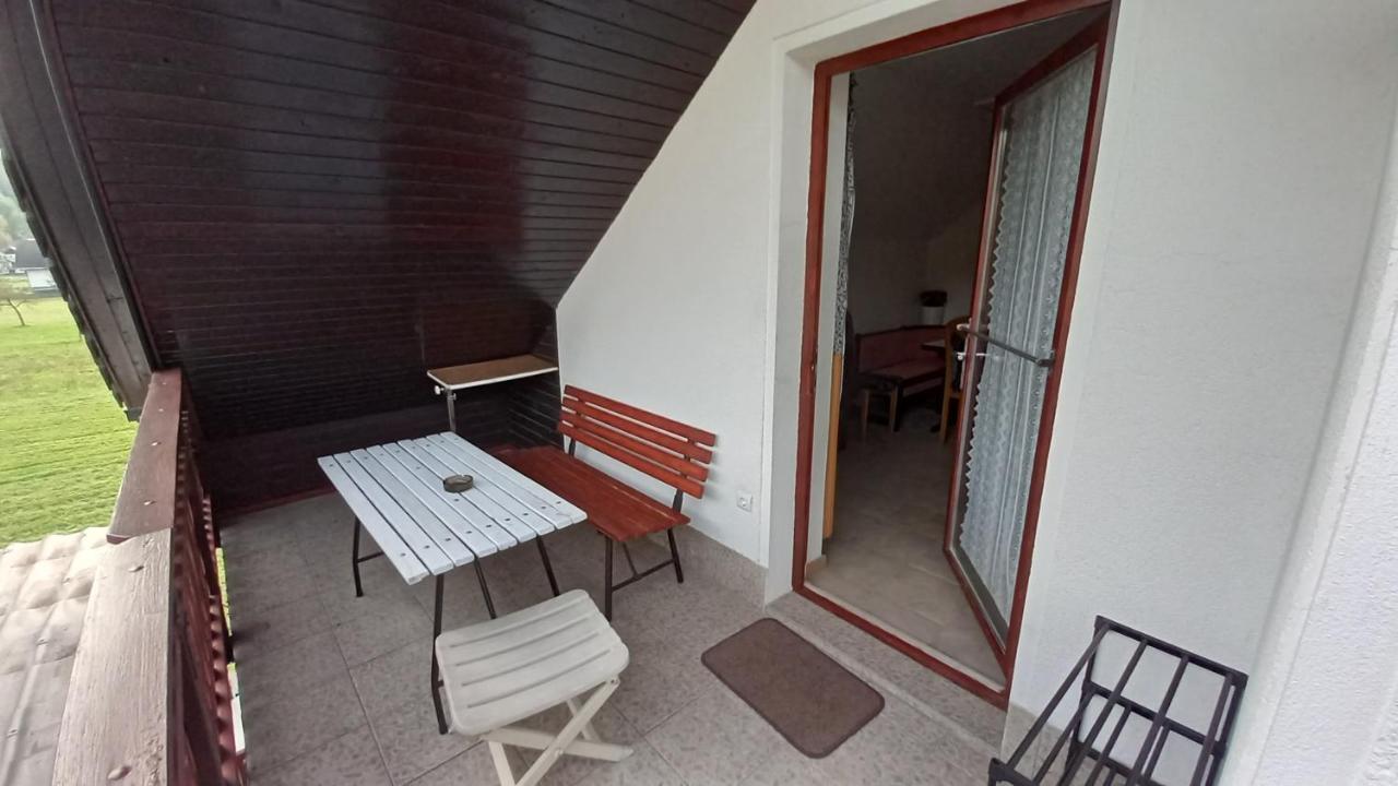 Draga - 2 Bedroom Apartment Tržič Exterior foto